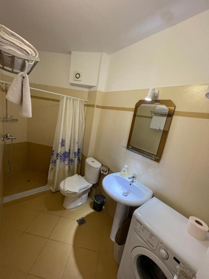 Relax Apts Saranda 1 Luaran gambar